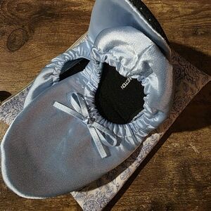 French Connection Light Blue Satin Travel Slippers With Travel Case, Never Used.